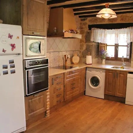 بيت للعطل Charming House In With Jacuzzi La Cavada