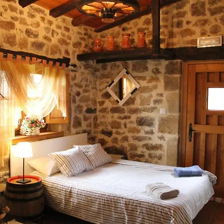 Charming House In With Jacuzzi بيت للعطل La Cavada