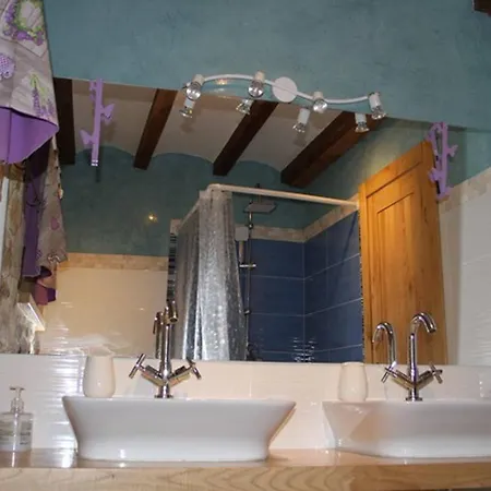 Charming House In With Jacuzzi بيت للعطل La Cavada