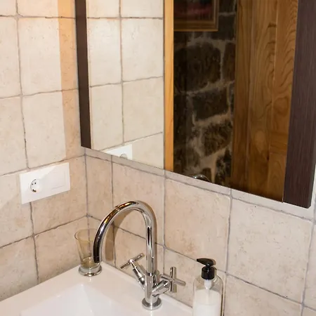 Charming House In With Jacuzzi Casa vacanze La Cavada