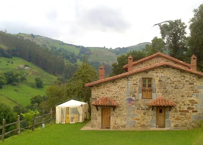 Charming House In With Jacuzzi *