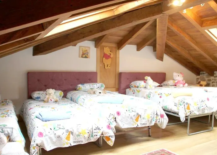 Charming House In With Jacuzzi